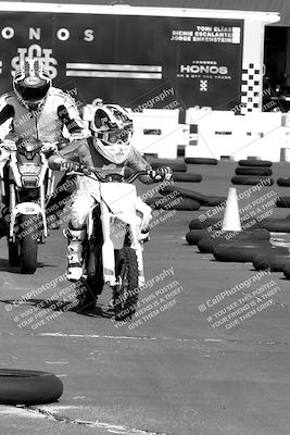 media/Mar-20-2023-Moto Forza (Mon) [[d0bbc59e78]]/Around the Pits/